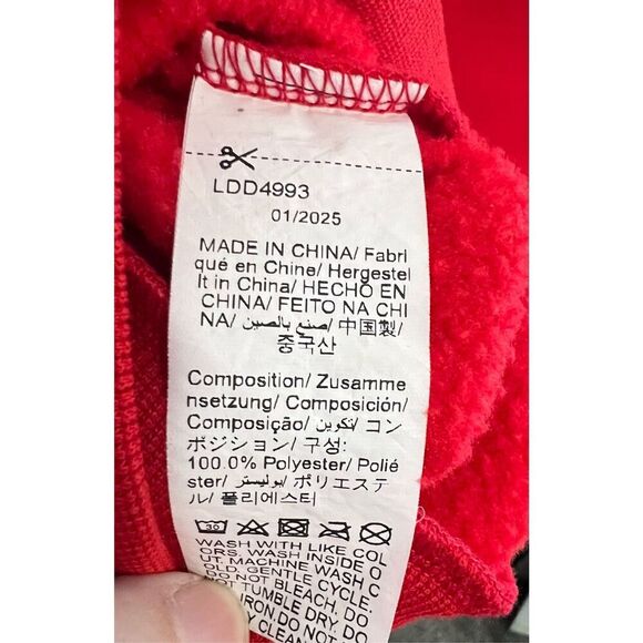 SHEIN Red Heart Graphic Long Sleeve Crewneck Sweatshirt - Picture 4 of 4